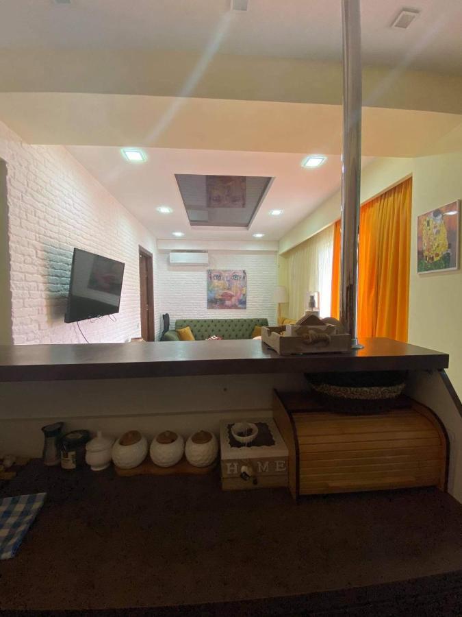 Апартаменти Apartament Victoria Тбілісі Екстер'єр фото